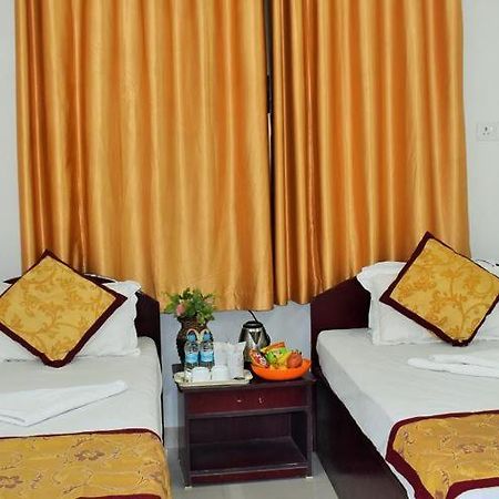 Hotel Vipassana Bodh Gaya Exterior photo
